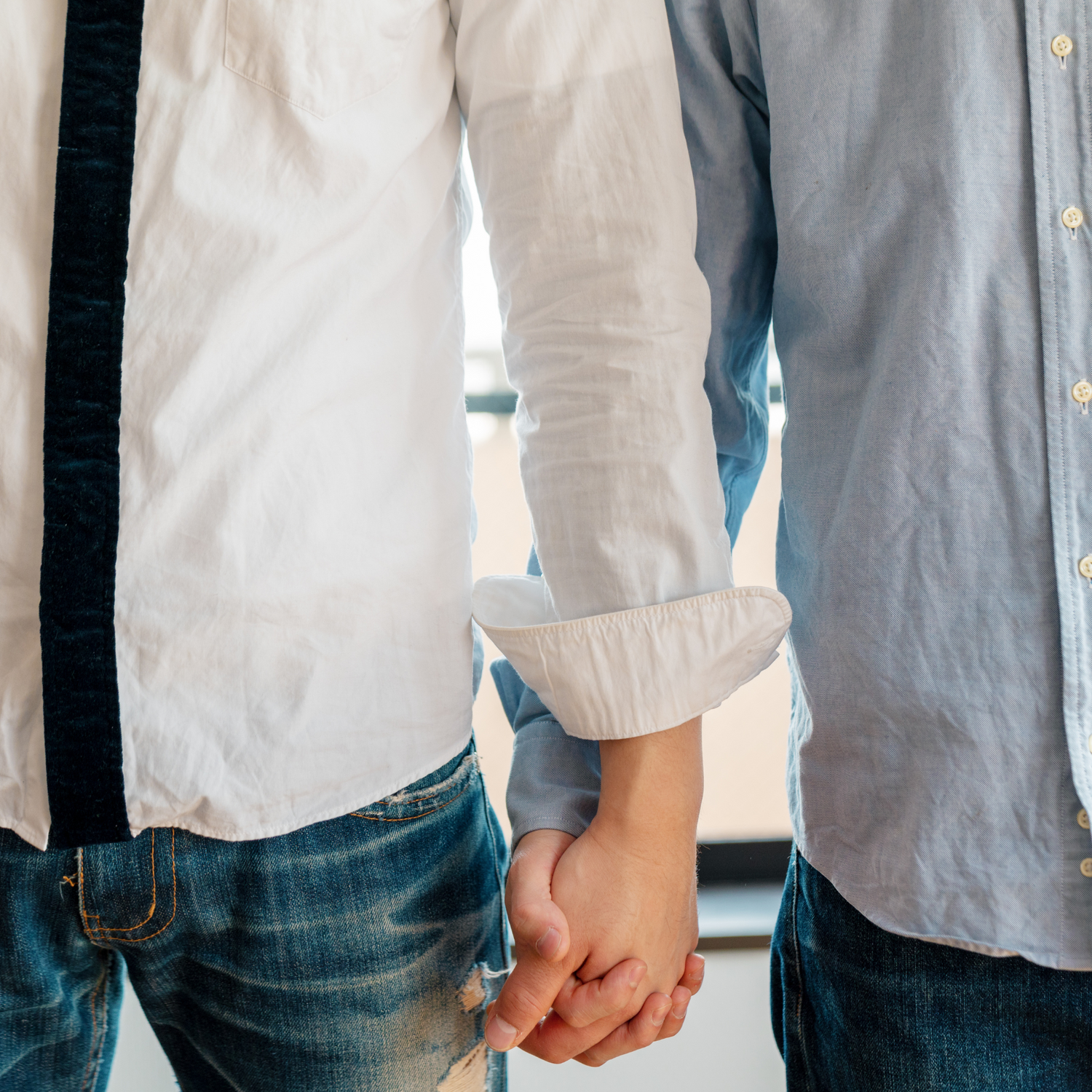 Choosing the right Country for Surrogacy for same-sex couples
